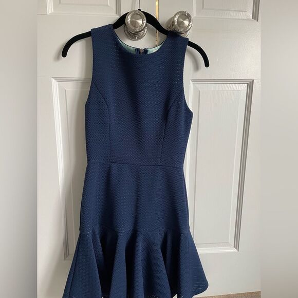 Aqua Dresses & Skirts - AQUA sleeveless dress